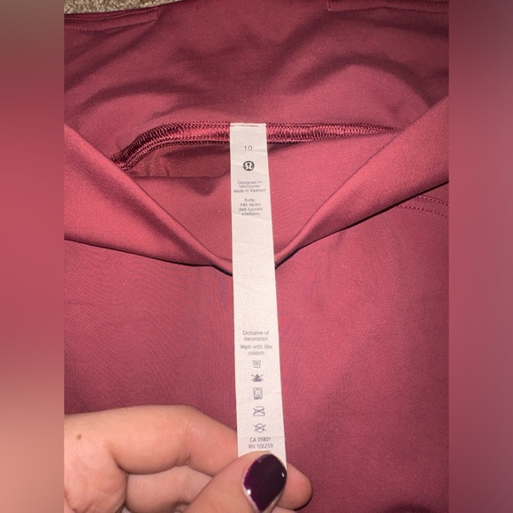Like New! Lululemon InStill High Rise Legging 25” Size 10- Smokey Red - Picture 7 of 9